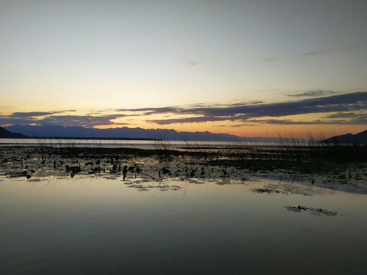 Lux Apartment Sunset ヴィルパザル エクステリア 写真
